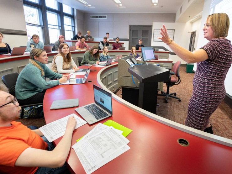 Ellen Rackas teaches an accounting class.